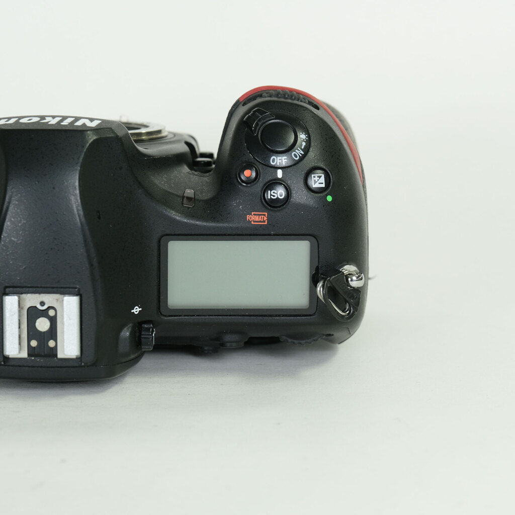Nikon D850