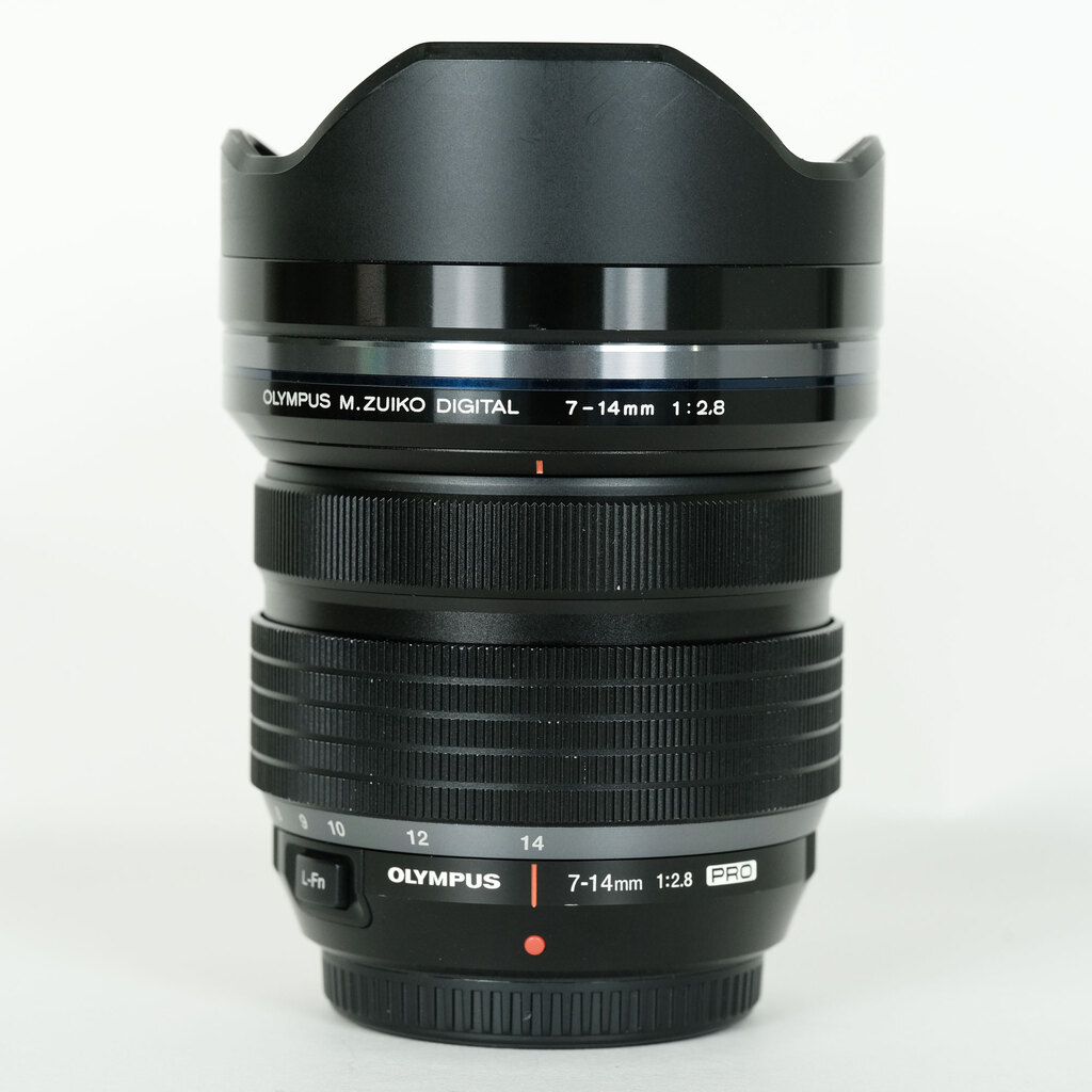 OLYMPUS M.ZUIKO DIGITAL ED 7-14mm F2.8 PRO