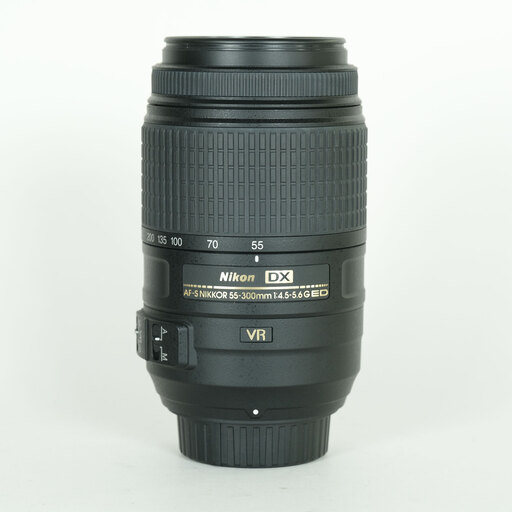 Nikon AF-S DX NIKKOR 55-300mm F4.5-5.6G ED VR Nikon AF-S DX NIKKOR 55-300mm F4.5-5.6G ED VR