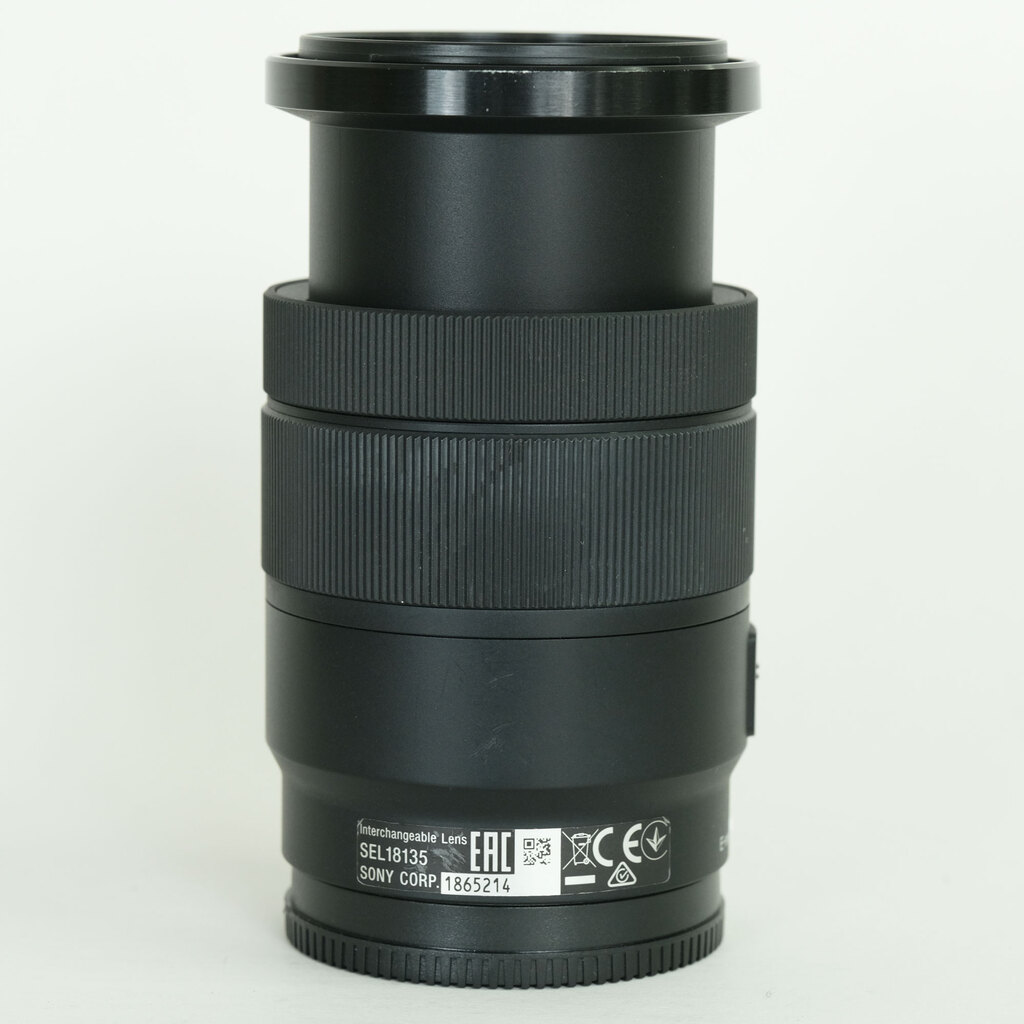 SONY E 18-135mm F3.5-5.6 OSS SEL18135