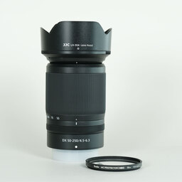 Nikon NIKKOR Z DX 50-250mm f/4.5-6.3 VR Nikon NIKKOR Z DX 50-250mm f/4.5-6.3 VR