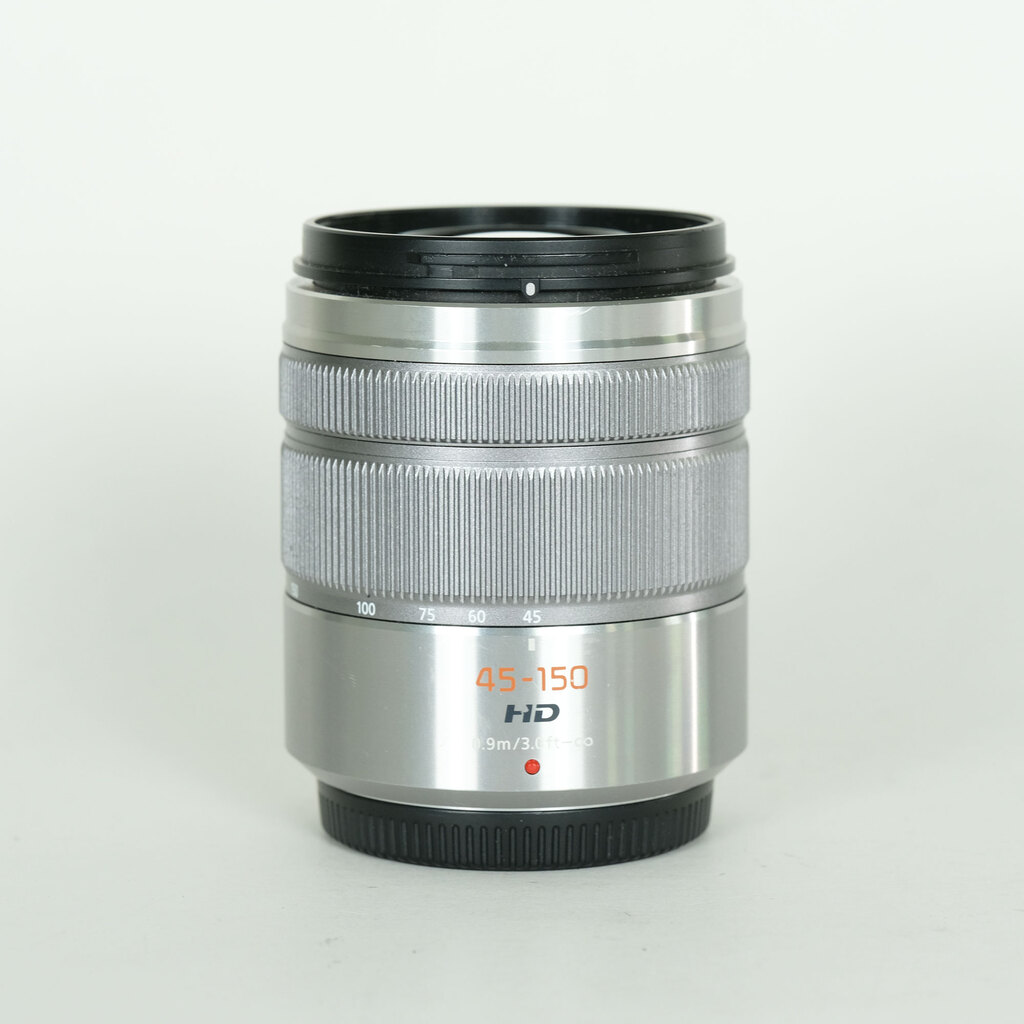 Panasonic LUMIX G VARIO 45-150mm / F4.0-5.6 ASPH. / MEGA O.I.S.