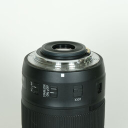 Canon EF-S18-135mm F3.5-5.6 IS USM Canon EF-S18-135mm F3.5-5.6 IS USM