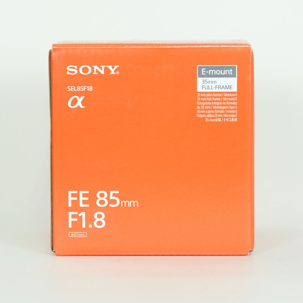 SONY FE 85mm F1.8 SEL85F18 SONY FE 85mm F1.8 SEL85F18