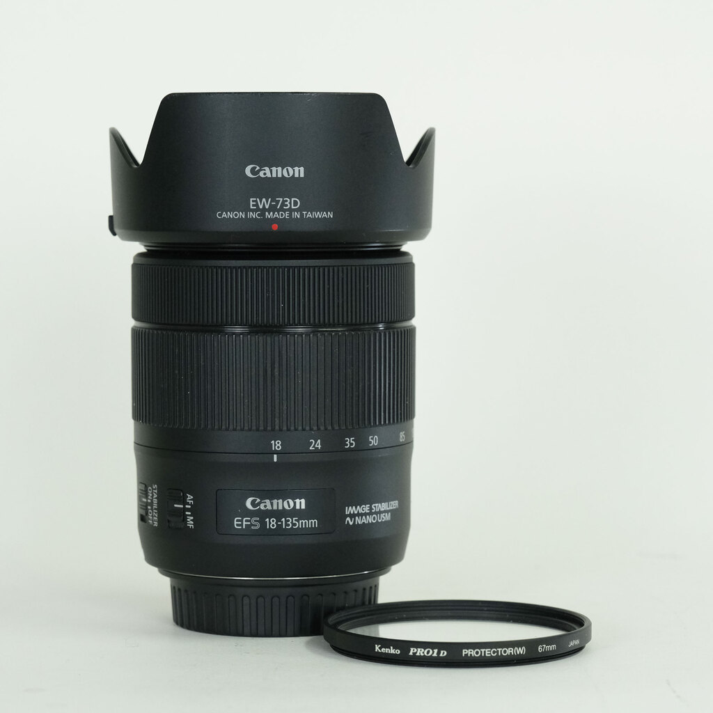 Canon EF-S18-135mm F3.5-5.6 IS USM