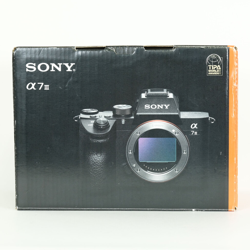 SONY α7 III(ILCE-7M3) SONY α7 III(ILCE-7M3)
