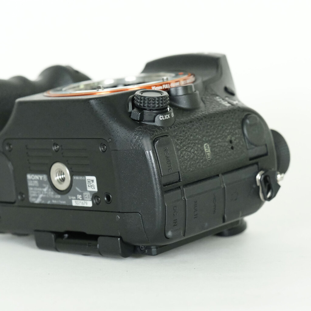 SONY α99II（ILCA-99M2）