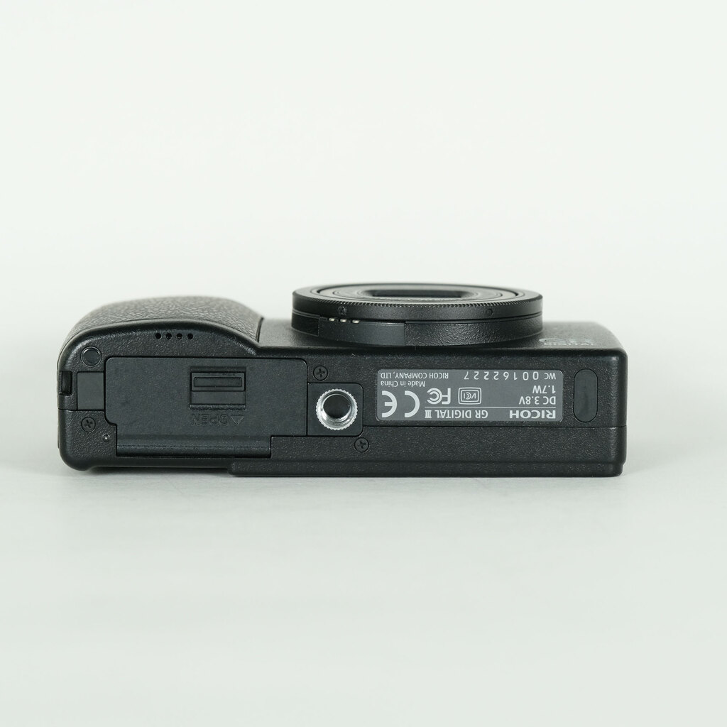 RICOH GR DIGITAL III