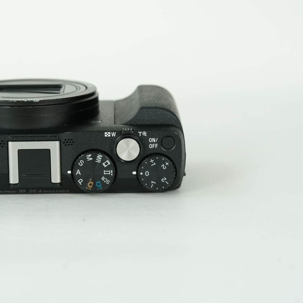 SONY Cyber-shot DSC-HX60Vの出品 | ONE SCENE（ワンシーン）