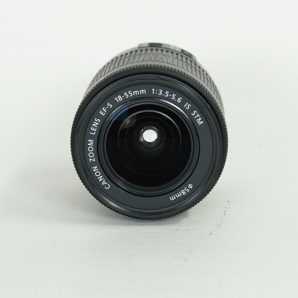 Canon EF-S18-55mm F3.5-5.6 IS STM