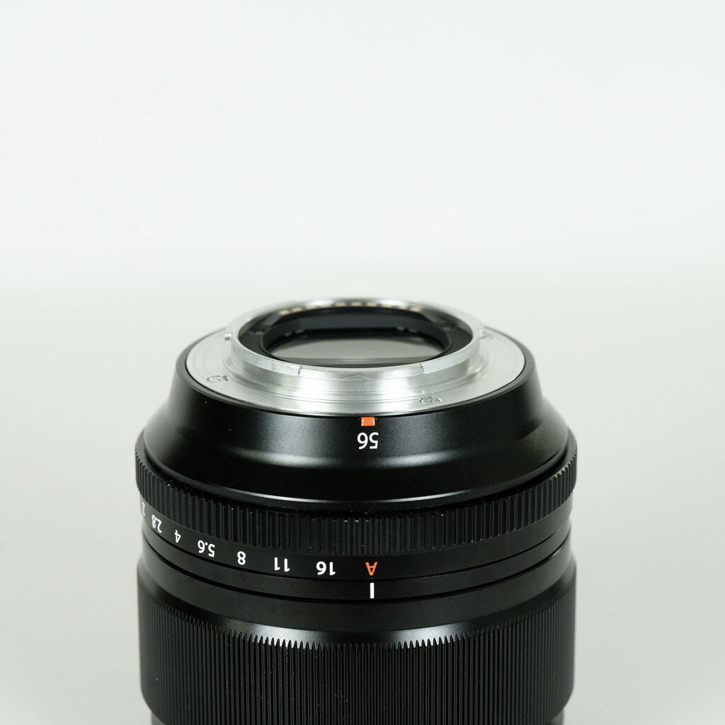 FUJIFILM XF56mmF1.2 R