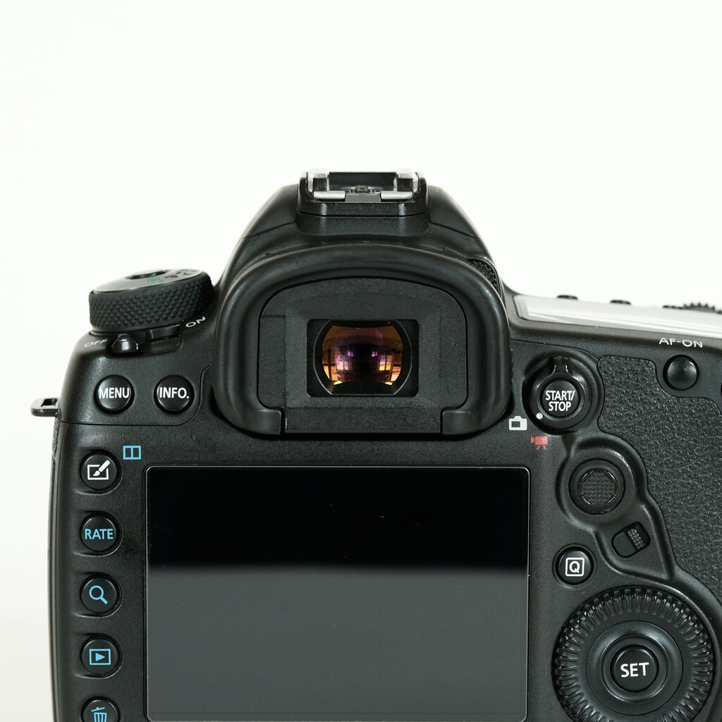 Canon EOS 5D Mark IVの出品 | ONE SCENE（ワンシーン）