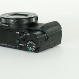 SONY Cyber-shot DSC-RX100M7 SONY Cyber-shot DSC-RX100M7