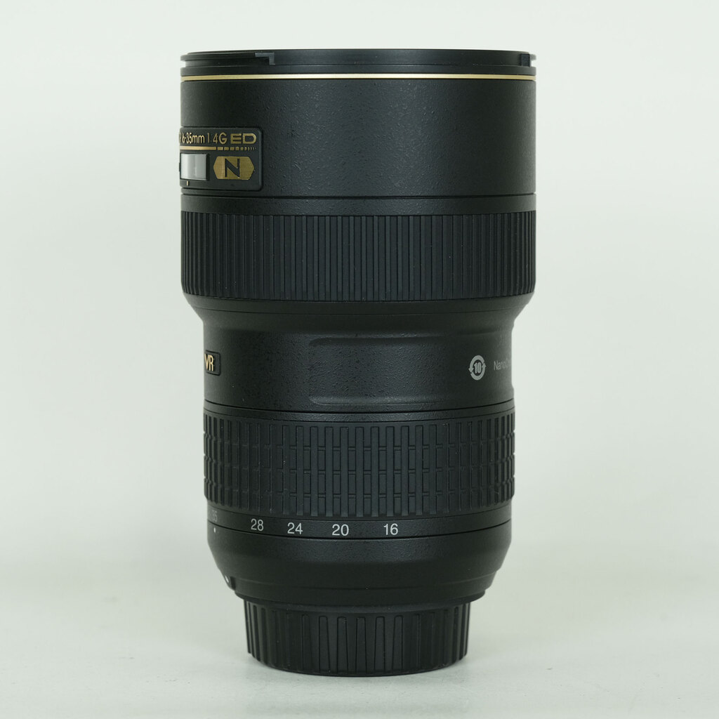 Nikon AF-S NIKKOR 16-35mm F4 G ED VR