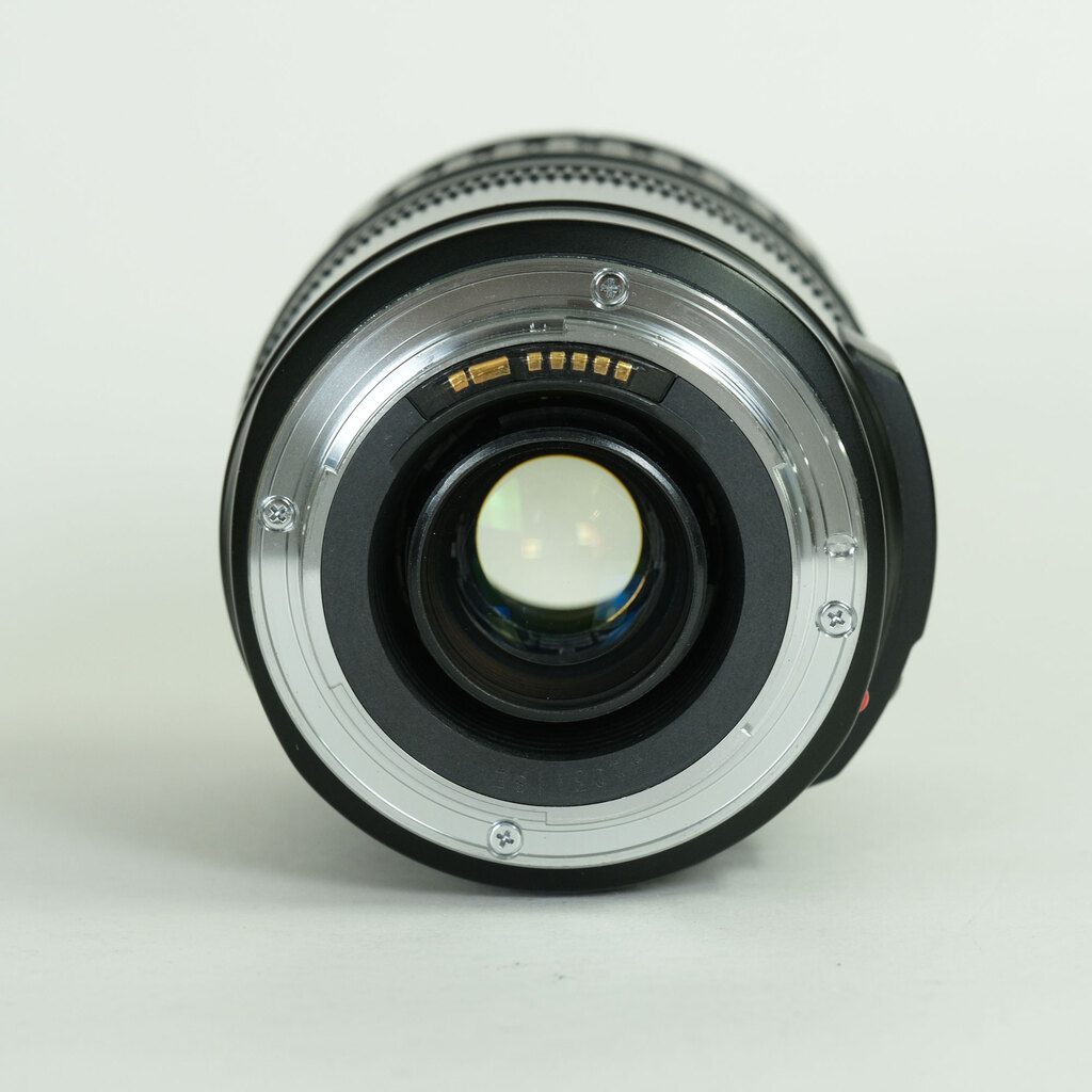Canon EF28-135mm F3.5-5.6 IS USM