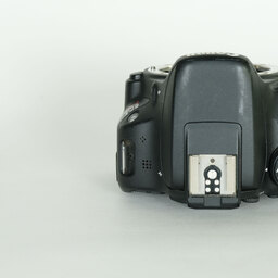 Canon EOS Kiss X7