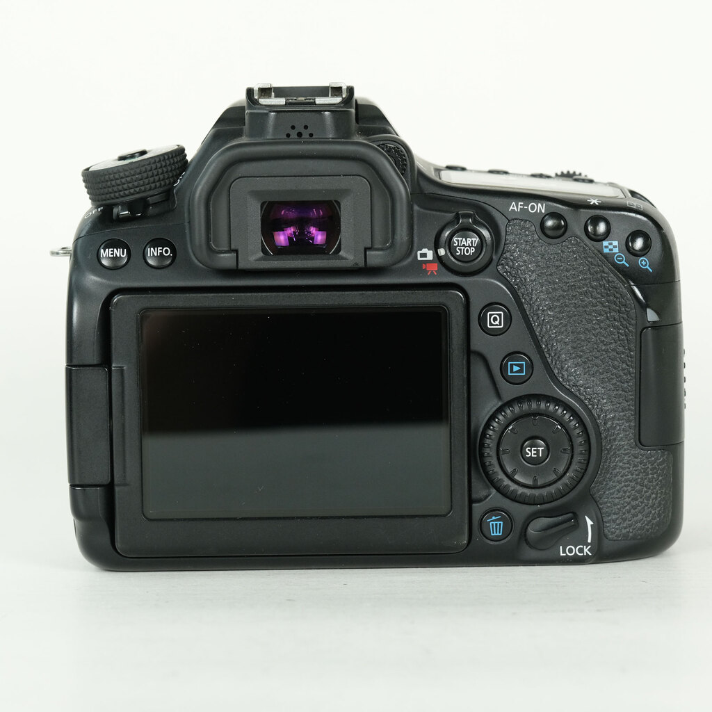 Canon EOS 80D