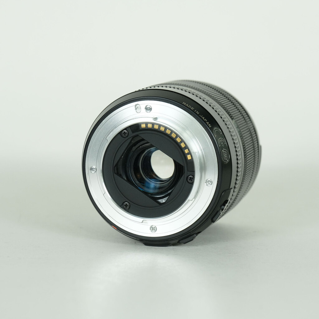 FUJIFILM XF18-55mmF2.8-4 R LM OISの出品 | ONE SCENE（ワンシーン）