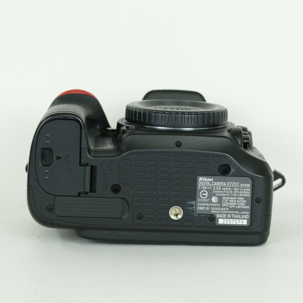Nikon D7200