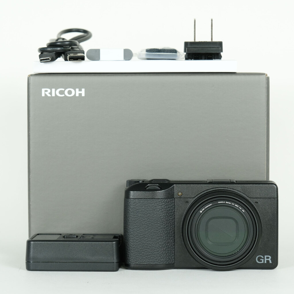 RICOH GR IIIx RICOH GR IIIx