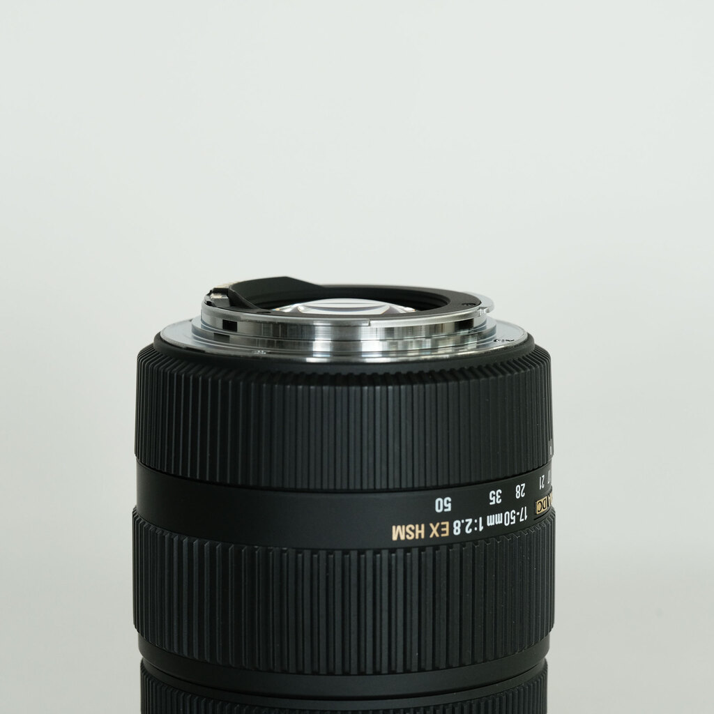 SIGMA 17-50mm F2.8 EX DC OS HSM (キヤノンEF用)