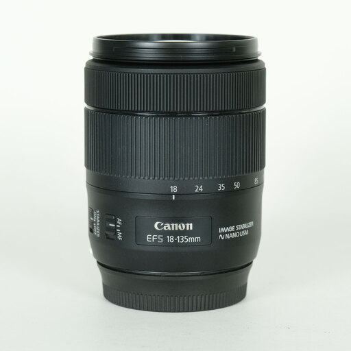 Canon EF-S18-135mm F3.5-5.6 IS USMを徹底解説。作例からレビューまで