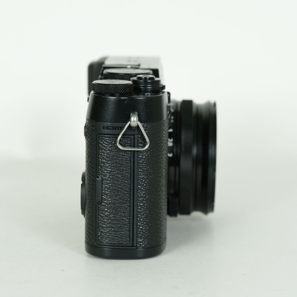 FUJIFILM X100F ブラック FUJIFILM X100F ブラック