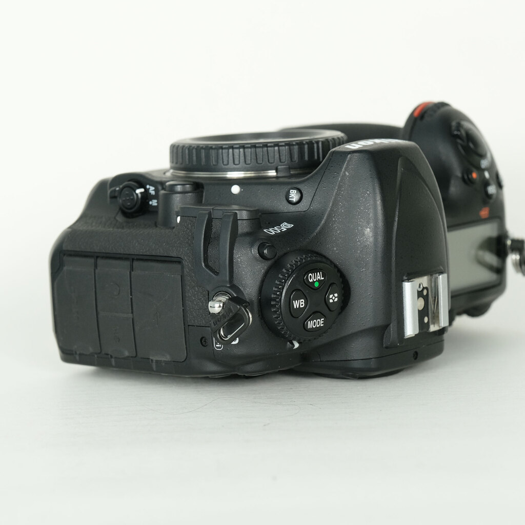 Nikon D500
