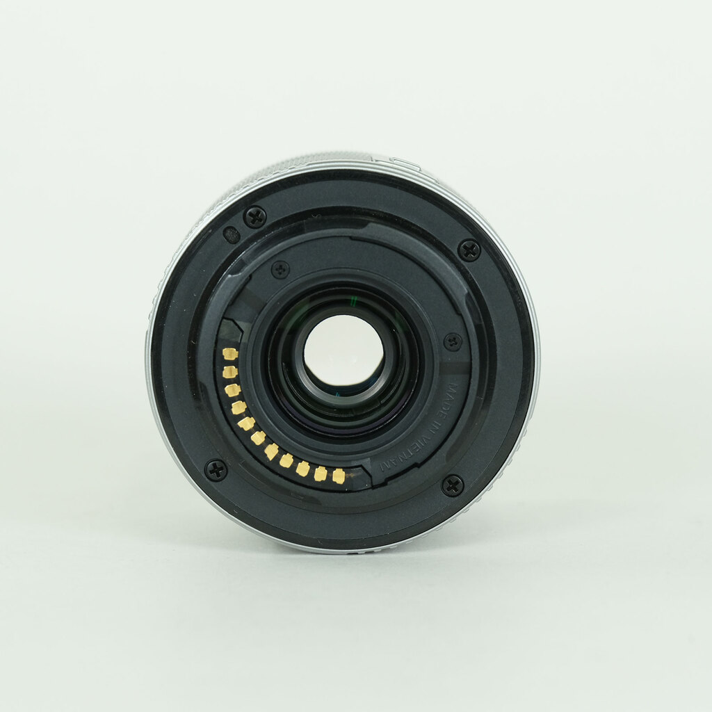 OLYMPUS M.ZUIKO DIGITAL 14-42mm F3.5-5.6IIR シルバー