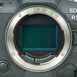 Canon EOS R5 Canon EOS R5