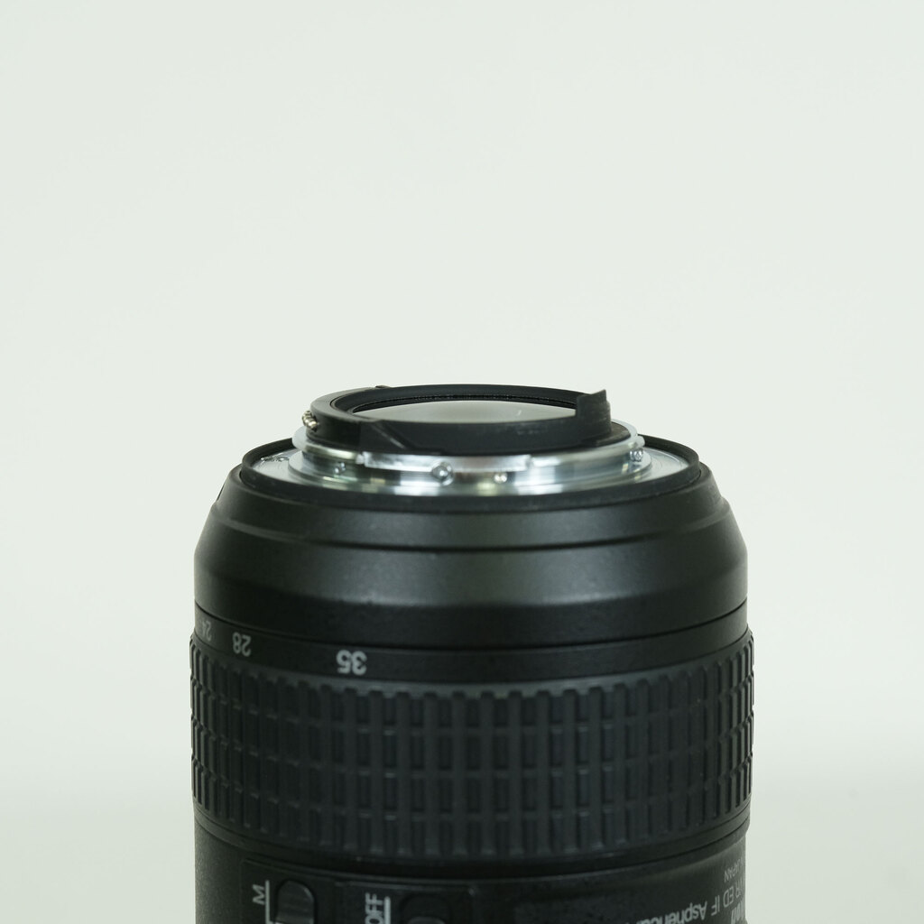 Nikon AF-S NIKKOR 16-35mm F4 G ED VR Nikon AF-S NIKKOR 16-35mm F4 G ED VR