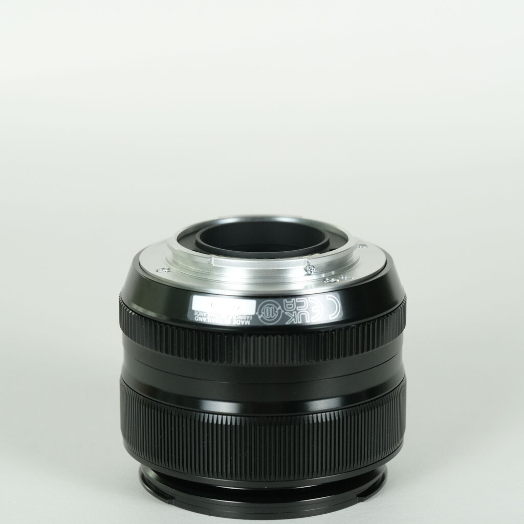 FUJIFILM XF35mmF1.4 Rの出品 | ONE SCENE（ワンシーン）