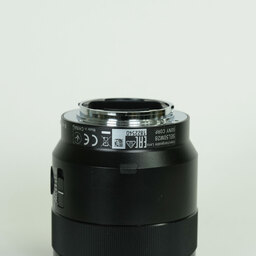 SONY FE 50mm F2.8 Macro SEL50M28 SONY FE 50mm F2.8 Macro SEL50M28