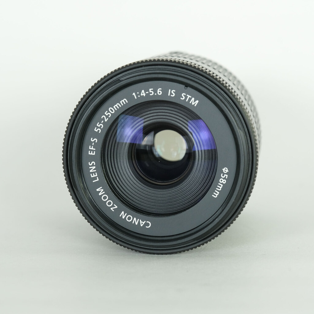 Canon EF-S55-250mm F4-5.6 IS STM