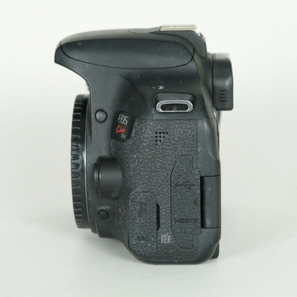 Canon EOS Kiss X9i Canon EOS Kiss X9i