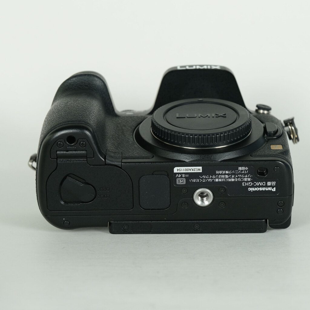 Panasonic LUMIX DMC-GH3 Panasonic LUMIX DMC-GH3