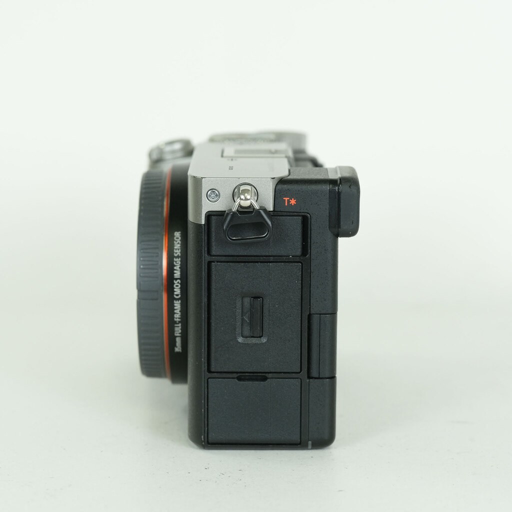 SONY α7C(ILCE-7C) SONY α7C(ILCE-7C)