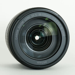 Canon EF-S18-135mm F3.5-5.6 IS USM