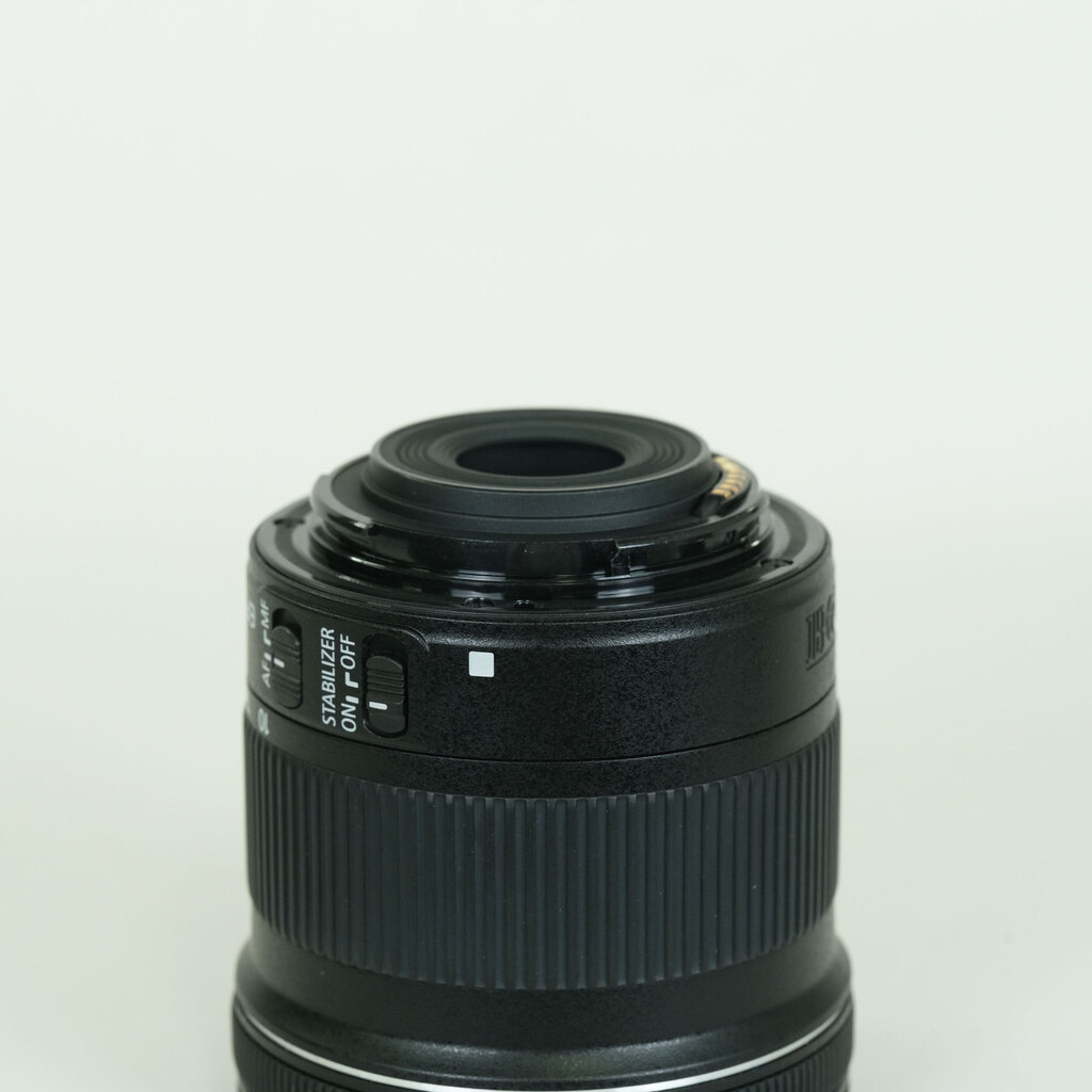 Canon EF-S10-18mm F4.5-5.6 IS STM