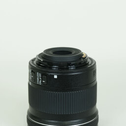 Canon EF-S10-18mm F4.5-5.6 IS STM
