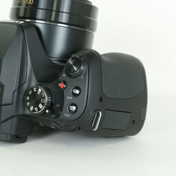 Panasonic LUMIX DC-FZ85