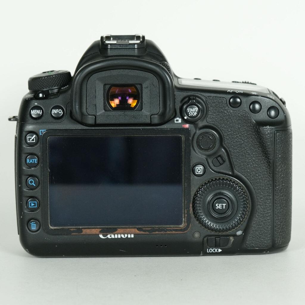 Canon EOS 5D Mark IV