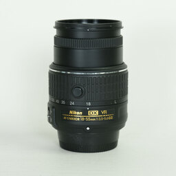 Nikon AF-S DX NIKKOR 18-55mm f3.5-5.6G VR II