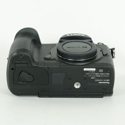 Panasonic LUMIX DC-GH5M2 Panasonic LUMIX DC-GH5M2