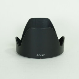 SONY DT 18-135mm F3.5-5.6 SAM SAL18135