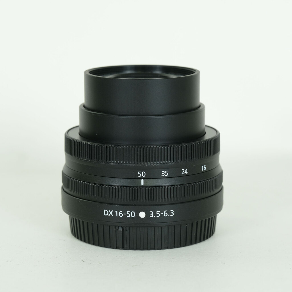 Nikon NIKKOR Z DX 16-50mm f/3.5-6.3 VR Nikon NIKKOR Z DX 16-50mm f/3.5-6.3 VR