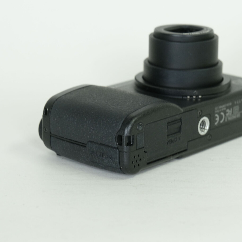 RICOH GR DIGITAL II