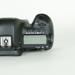 Canon EOS 5D Mark IV Canon EOS 5D Mark IV