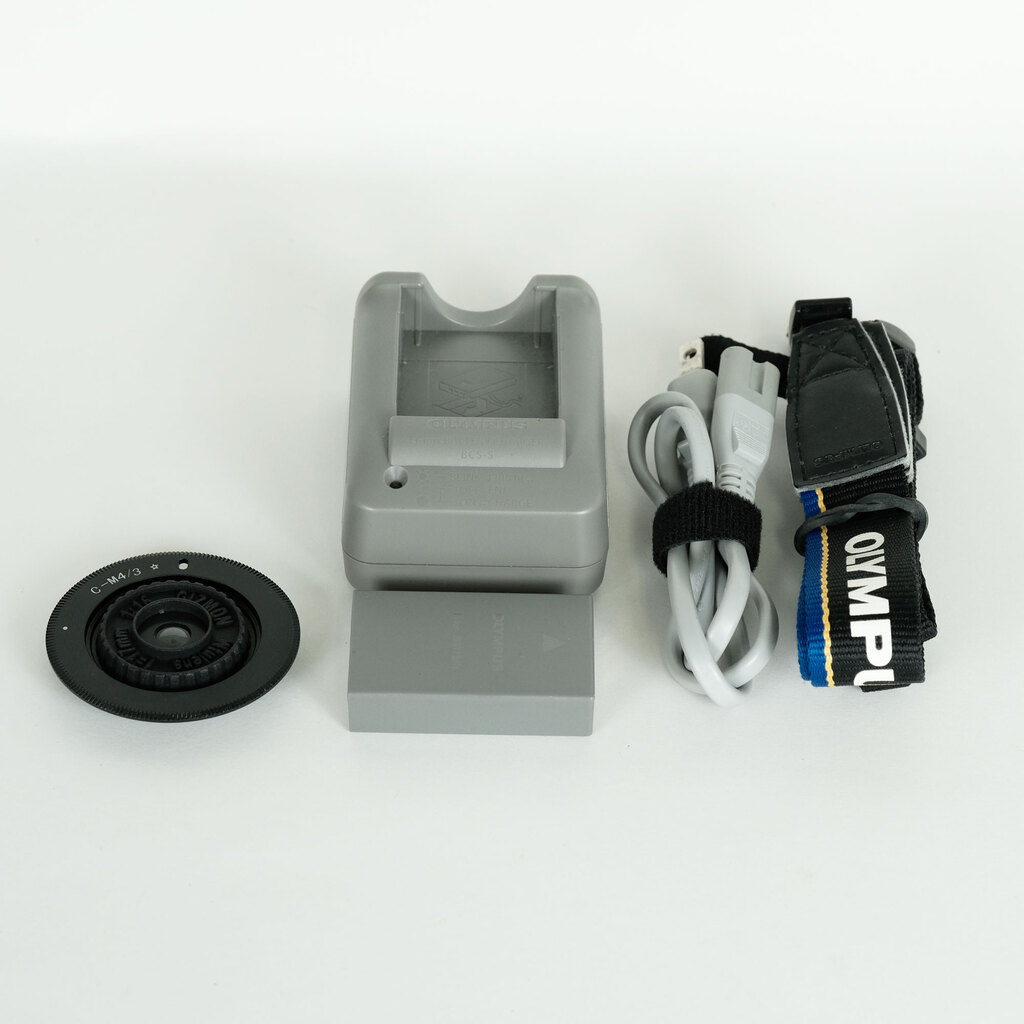 OLYMPUS OM-D E-M10 Mark II OLYMPUS OM-D E-M10 Mark II