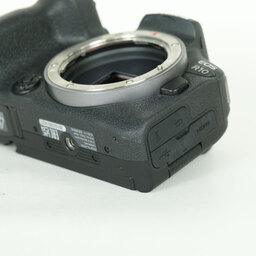 Canon EOS R10 Canon EOS R10